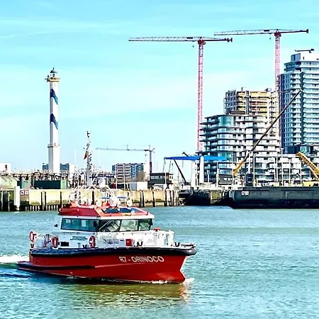 Chic, Luxe Loftstijl In * 오스텐드