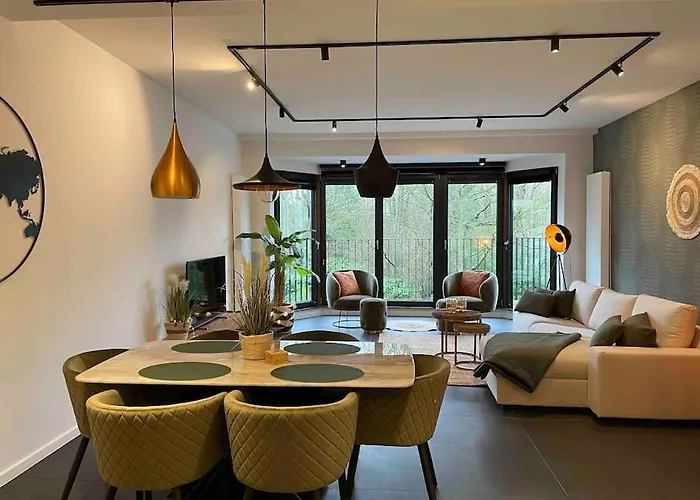 Chic, Luxe Loftstijl In * Oostende