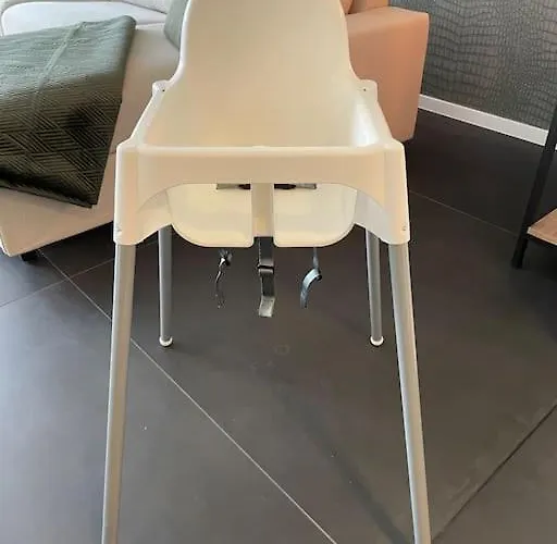 Chic, Luxe Loftstijl In Appartement Ostende