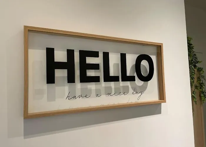 Chic, Luxe Loftstijl In Appartement Oostende