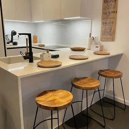 Chic, Luxe Loftstijl In Apartamento Ostende