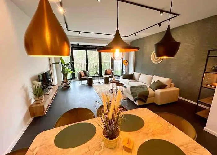 Chic, Luxe Loftstijl In *