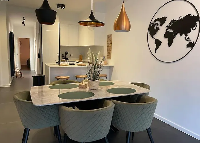 Chic, Luxe Loftstijl In Apartman Ostende